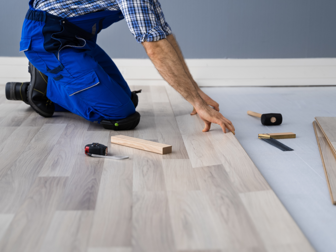 Floor Installation by TR and Sons Expert floor installation services by TR & Sons in Peoria, Surprise, Sun City, AZ